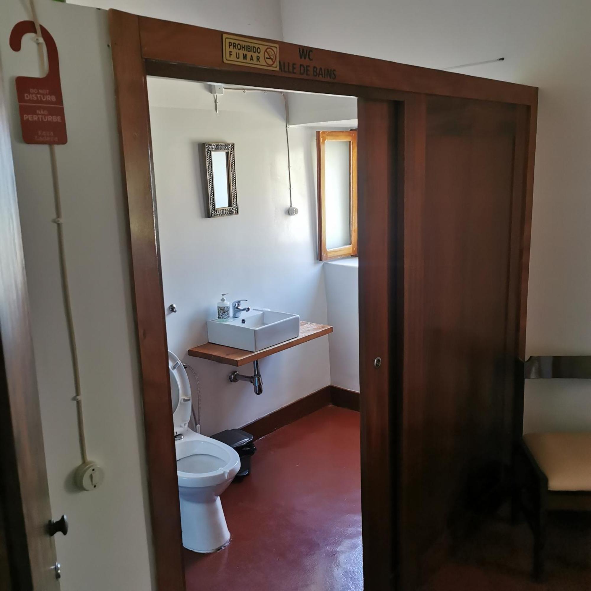 Kaza Ladera Bed & Breakfast Seladinha Room photo